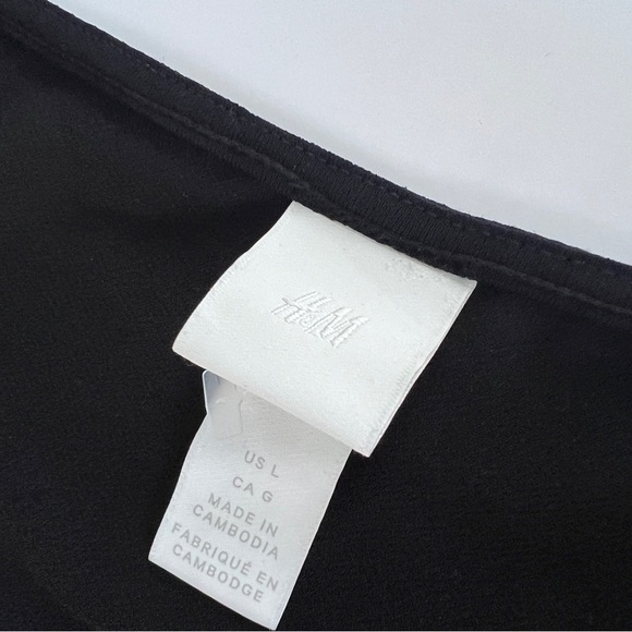 ✨NWOT✨ H&M Long-sleeved Asymmetric Neckline Jersey Top Size L - Picture 3 of 10